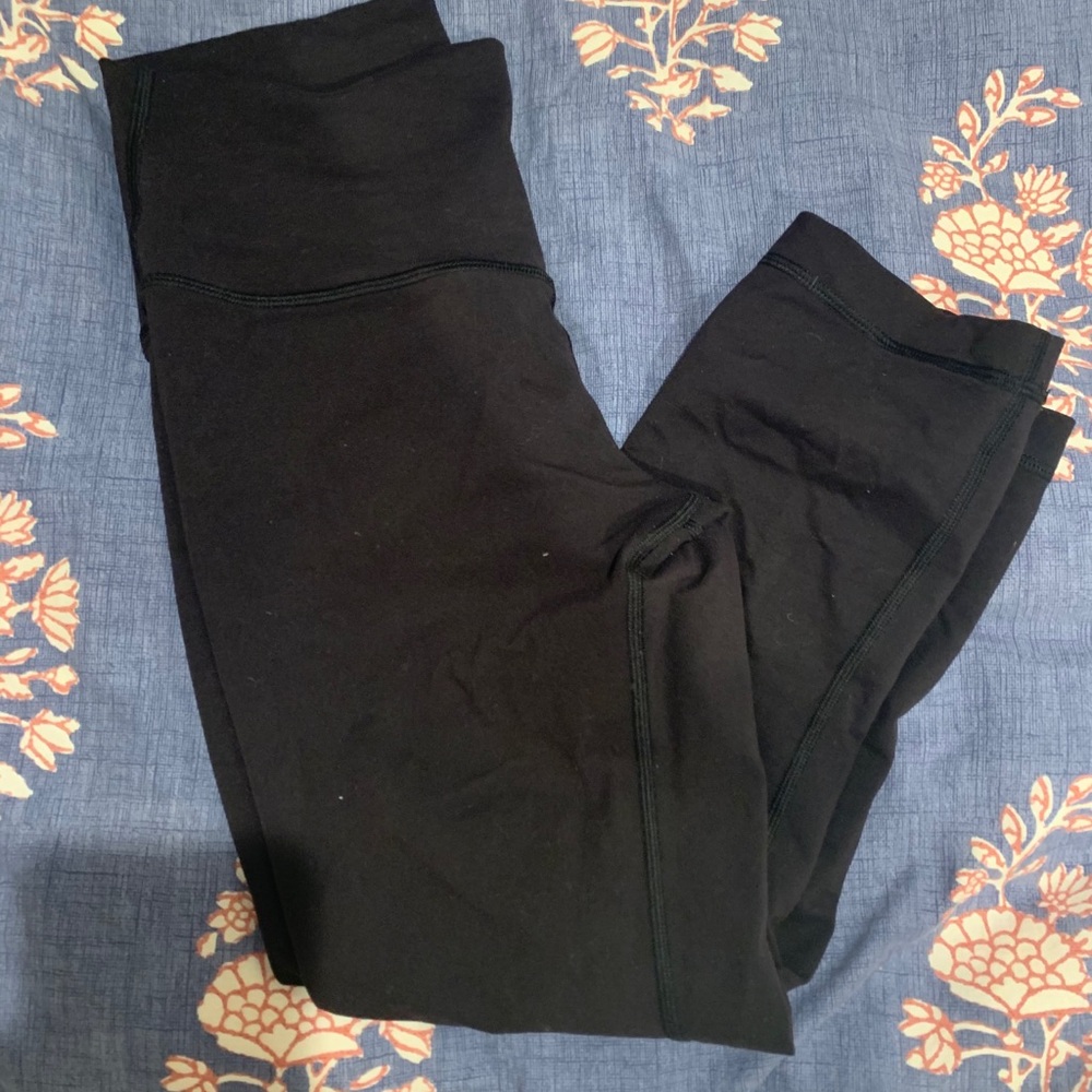 Lululemon Crop Aligns